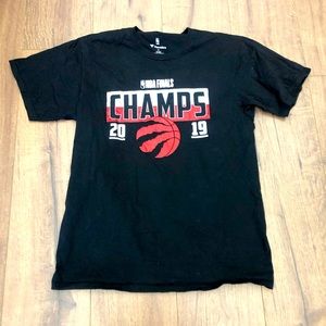 FANATICS BRANDED BLACK TORONTO RAPTORS 2019 NBA FINALS CHAMPIONS INNER DRIVE M